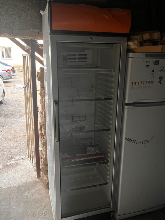 Холодильник б/у