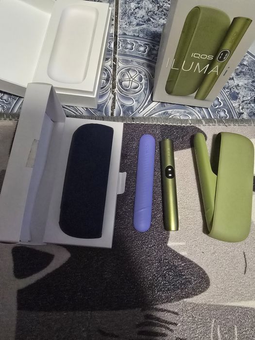 Vand Iqos Iluma I verde cu  husa + o usita