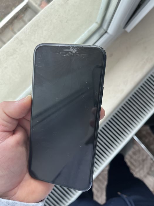 Iphon 11 pro… всичко работи