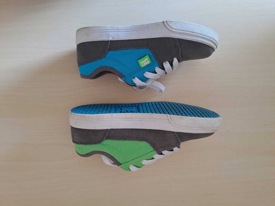 DC shoes детски кецове 28 номер