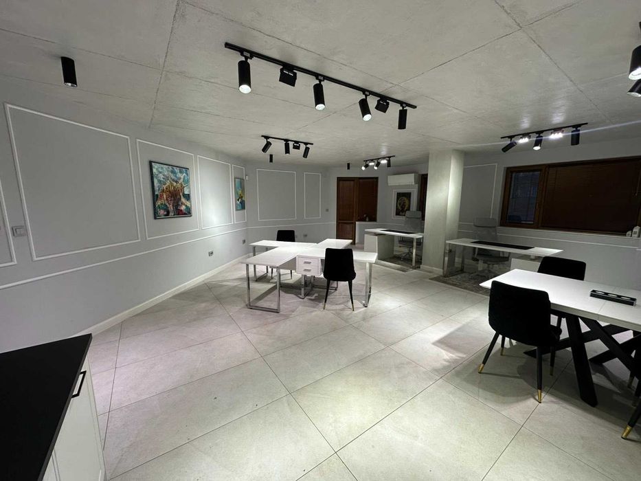 Луксозен офис в гр.Пловдив - Център!