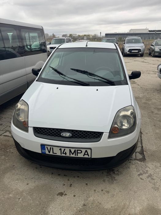 Vand Ford Fiesta