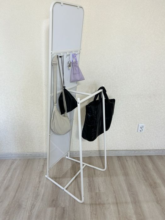 Зеркало икеа белое