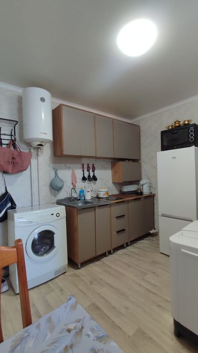 Продам квартира,комната, центр города