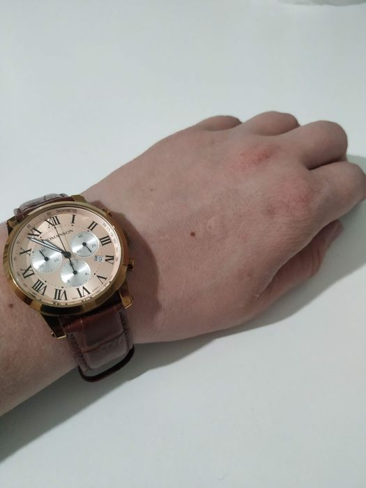 продам часы romanson