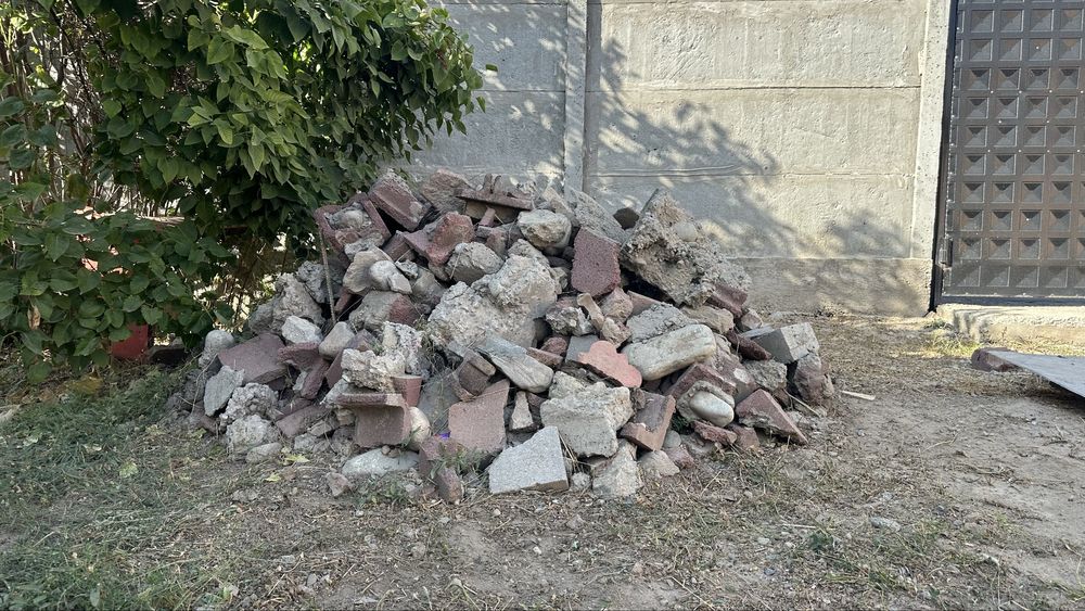 Камни, газоблоки бесплатно