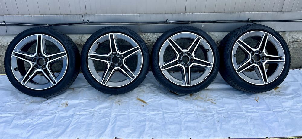 Джанти оригинални AMG с гуми за Мерцедес W257 - 245/40/R19