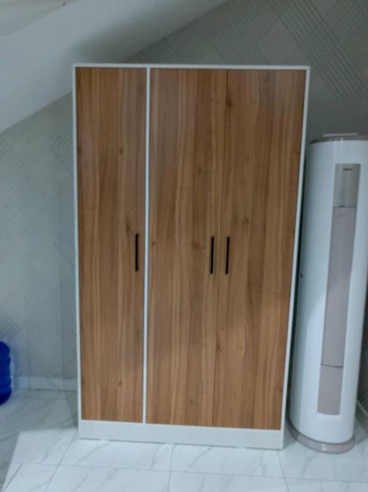 Shkaf 210×140 kengligi 55sm 3 eshikli sifatiga javob beramiz