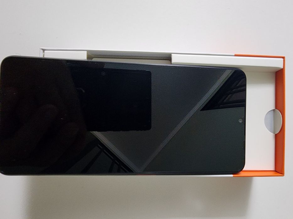 Телефон ZTE Blade 12 гб/64 гб