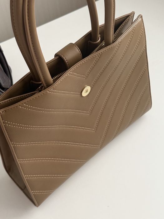 Продаю красивую сумку