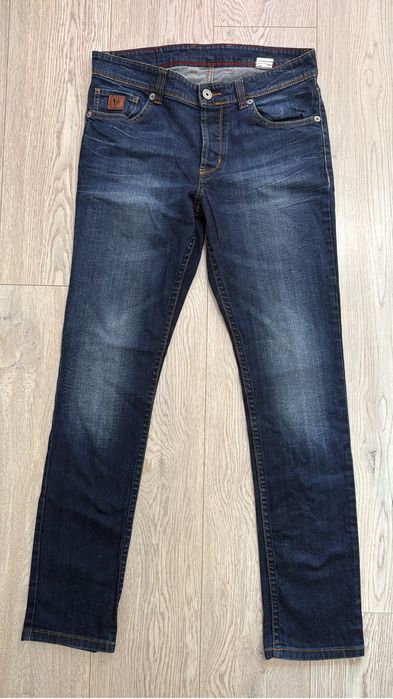 Blugi Bruno Banani