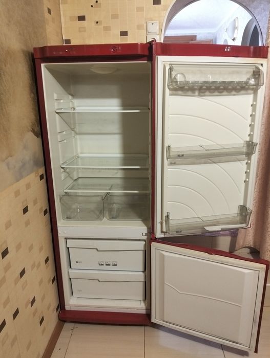 Продам холодильник