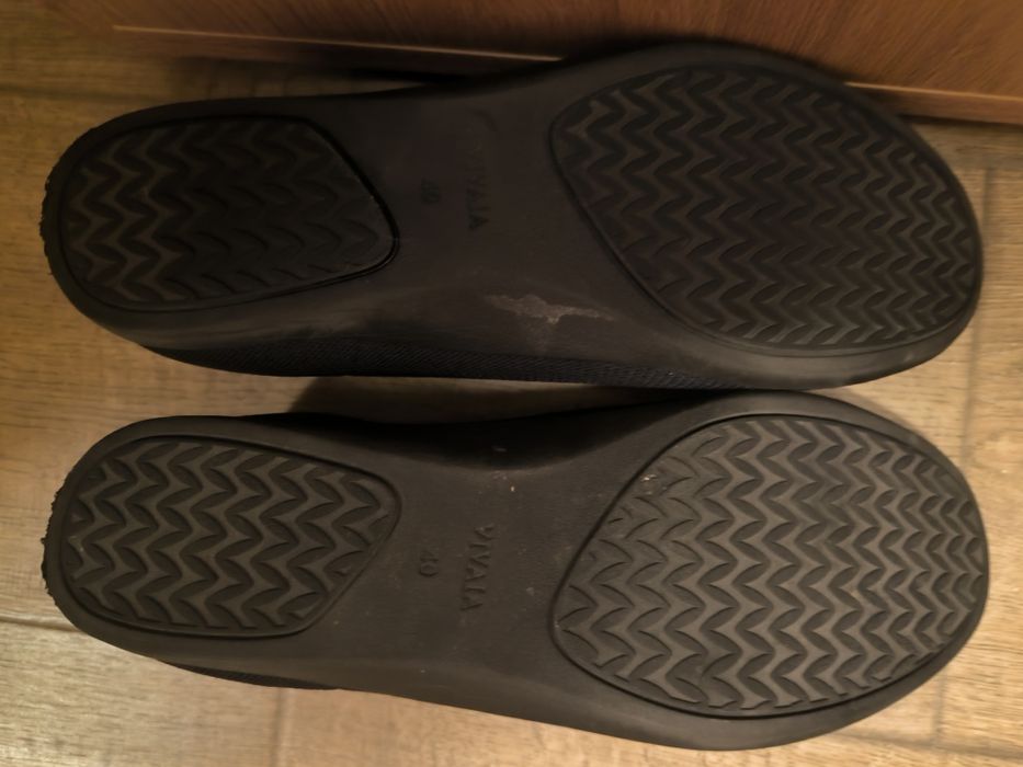 Обувки Vivaia тъмно сини