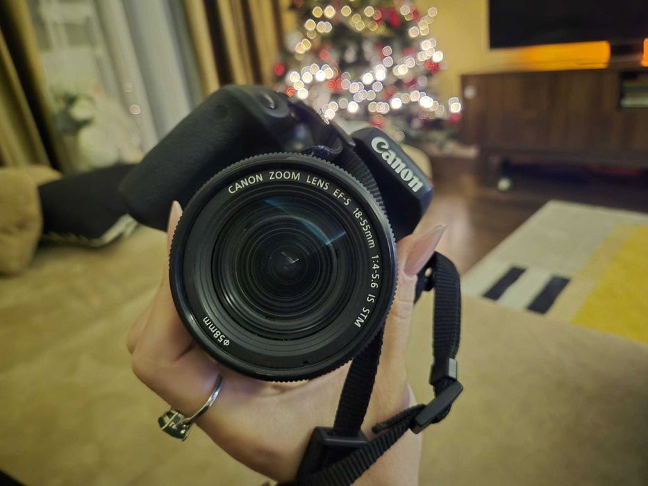 Canon EOS 800D + card + Geanta