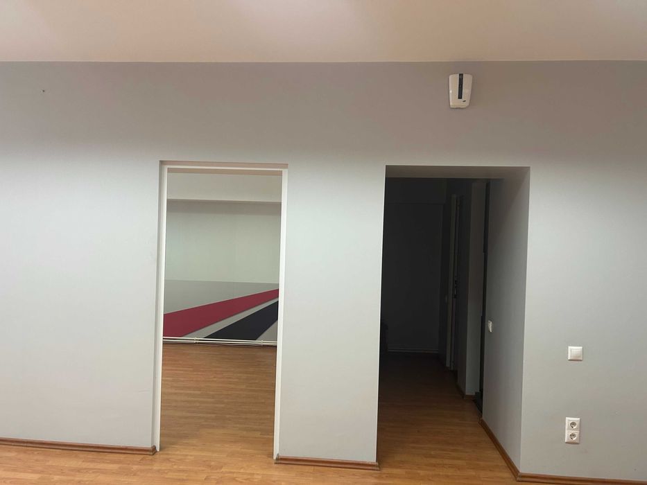 Birouri (Parter + Etaj 1) + Depozit (Parter), în Clădire de Birouri P+2