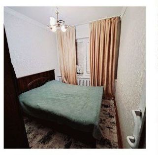 uy sotiladi. taqachida srochniy