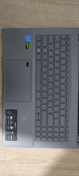 Ноутбук acer aspire 5