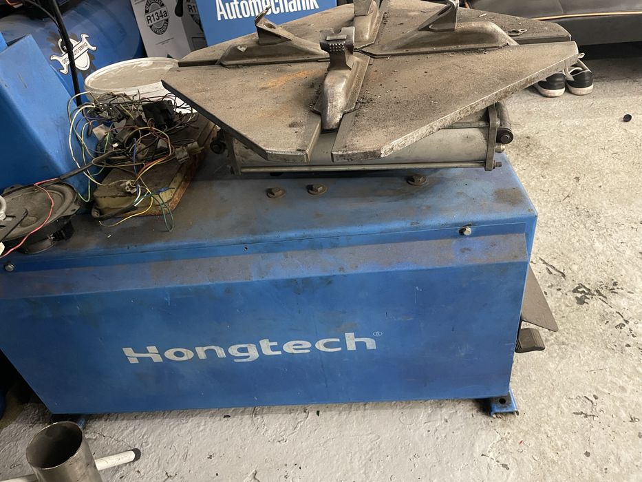 Машина за баланс  А620В