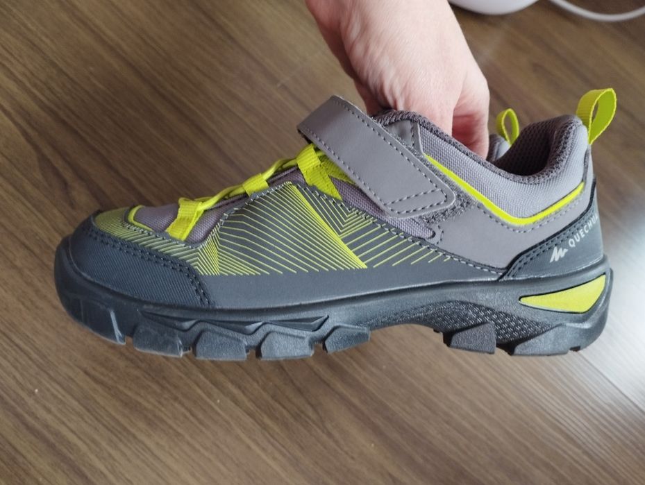 Детски туристически обувки номер 32