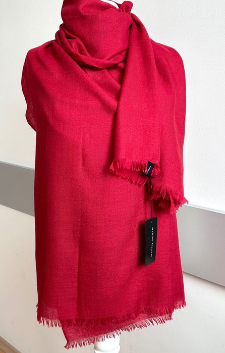 Нов разкошен шал Massimo Rebecchi в наситен малиново червен цвят
