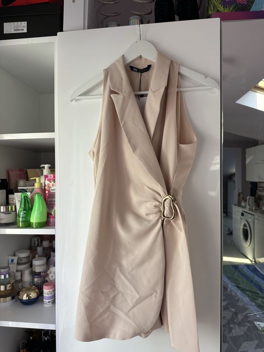 Zara нови рокли