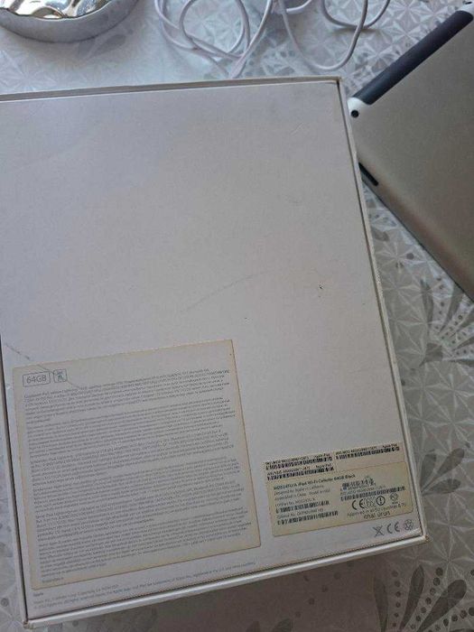 ПЛАНШЕТ apple-неисправный