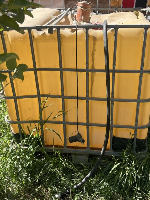 Продам емкость для воды