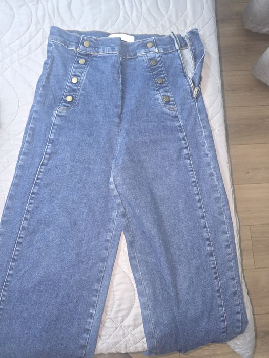 Джисы две кофты вместе 10000