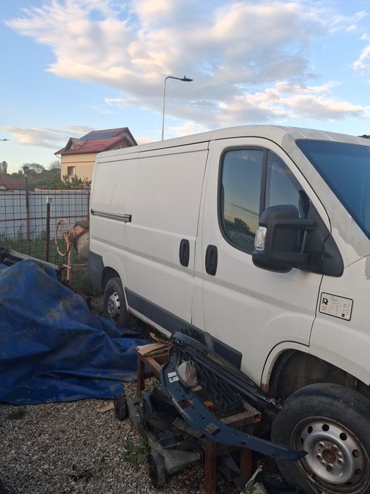 Dezmembrez Peugeot Boxer 2009 -2011