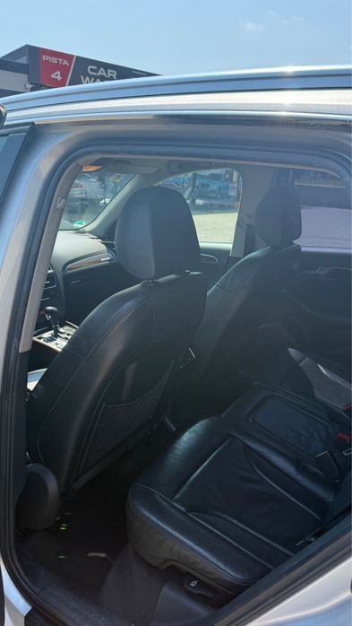 Audi Q5 4*4 S line