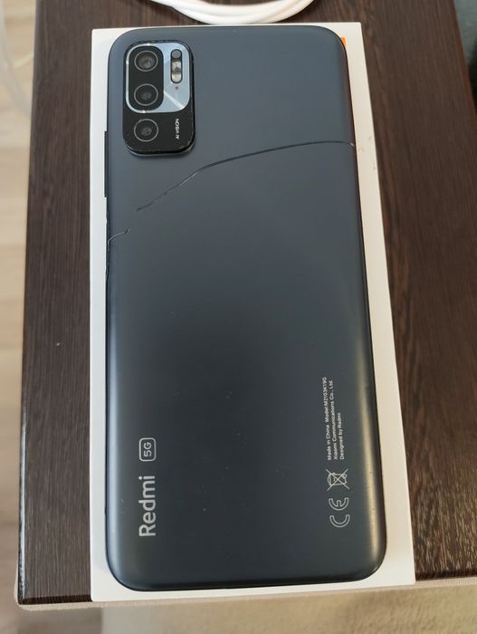 Телефони за части