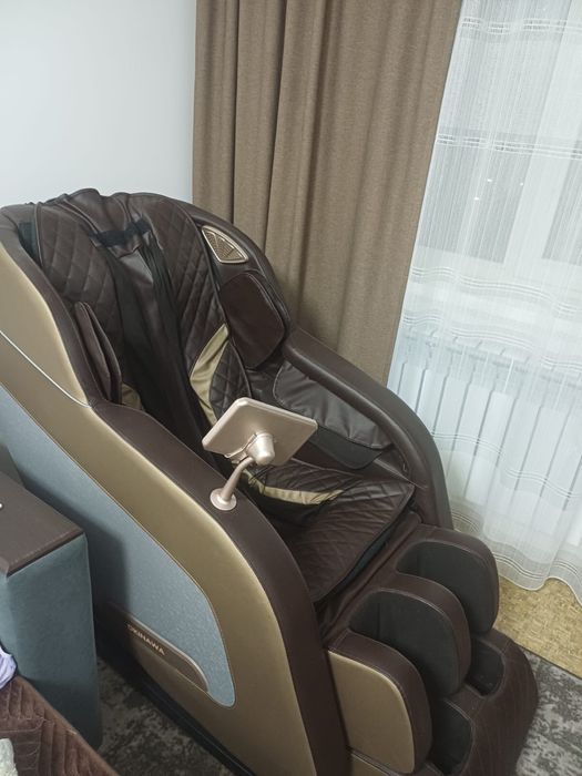 Продам массажное кресло