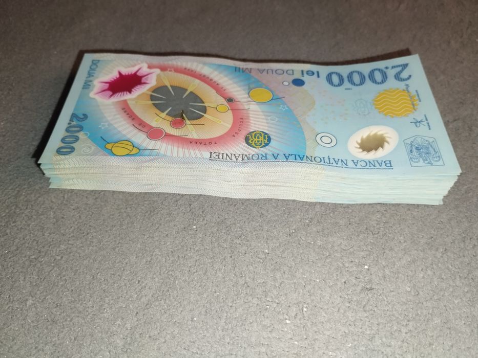 Teanc bacnote vechi de 2000 lei editie de colectie