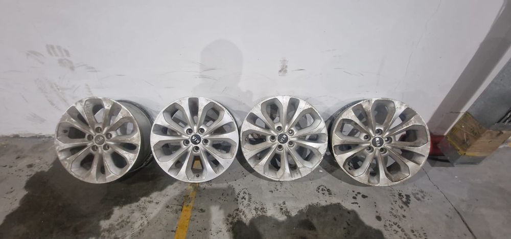 Продам диски на Киа