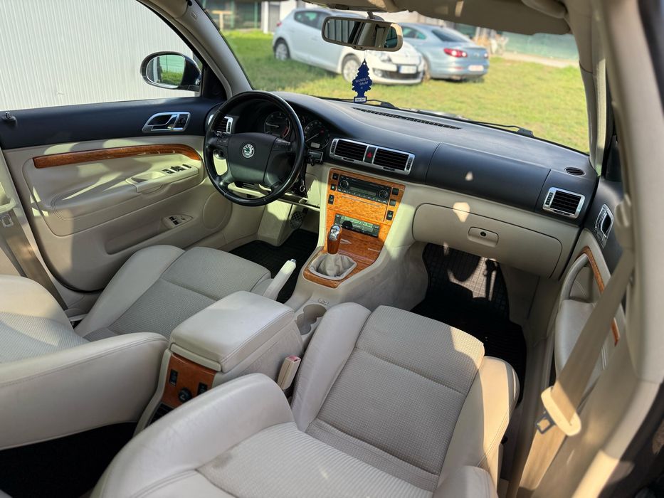 Vand skoda superb facelift