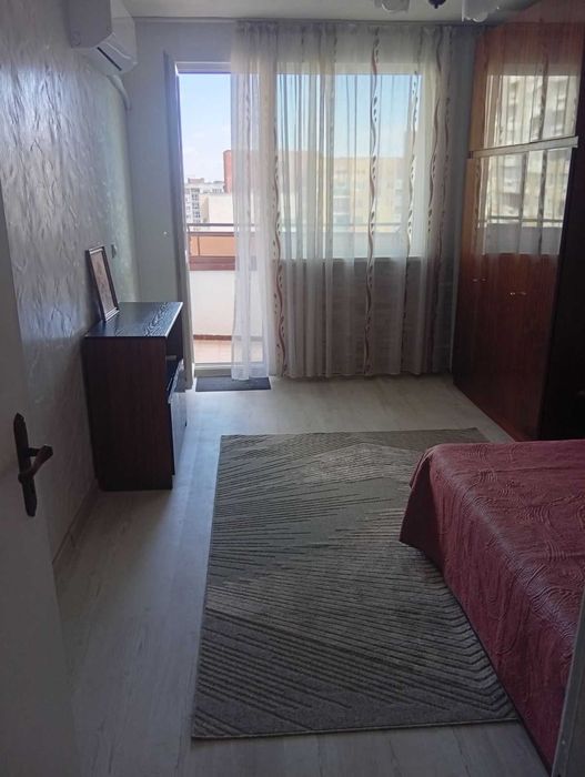 Дава се под наем Двустаен апартамент в София, Център - 75 кв.м за 474.3 € - Снимка #3