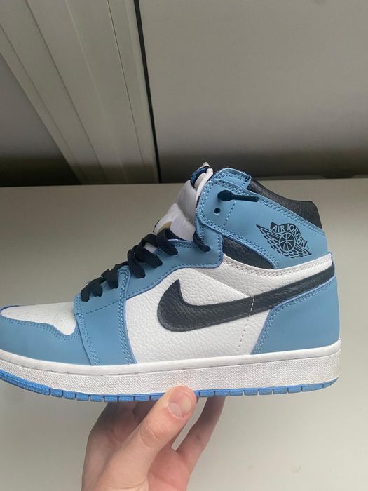 Jordan 1 University Blue