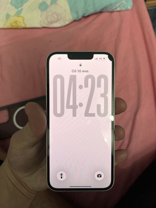 Продам iphone 13 128 gb