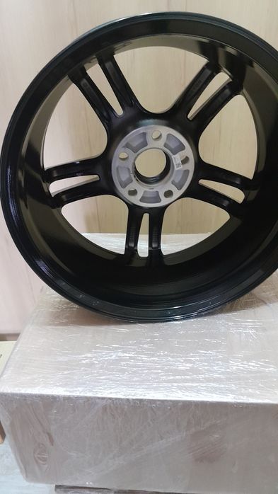 Продам лиски легкосплавные на 16