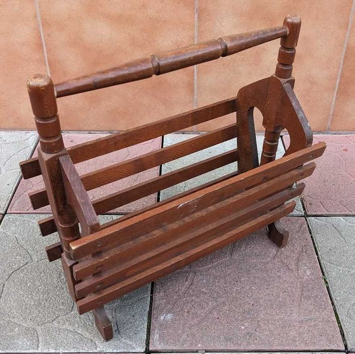 Suport reviste / umbrele, lemn sculptat, culoare cireş