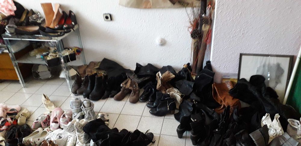 Боти ботуши зимни палта голям избор   бонус