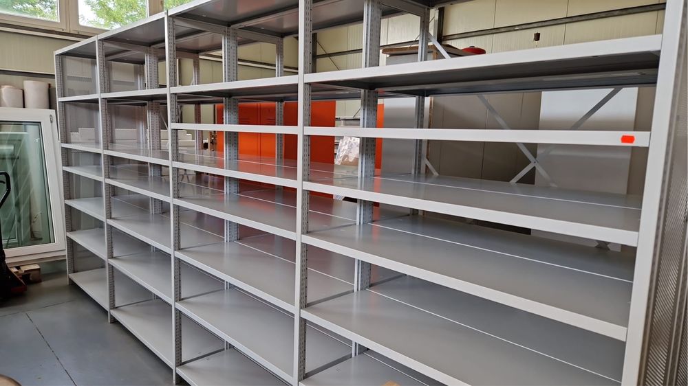 Rafturi arhive /magazin