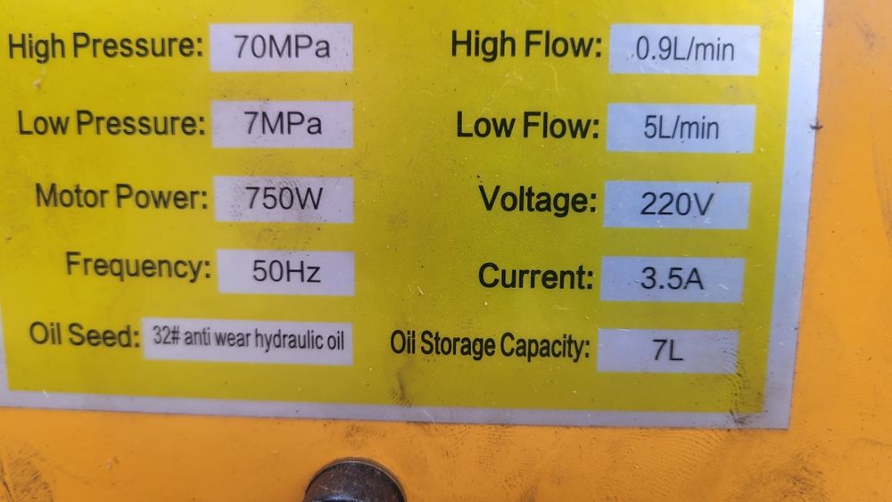 masina gaurit presa hidraulica pansonat la pozitie stanta presa alfra