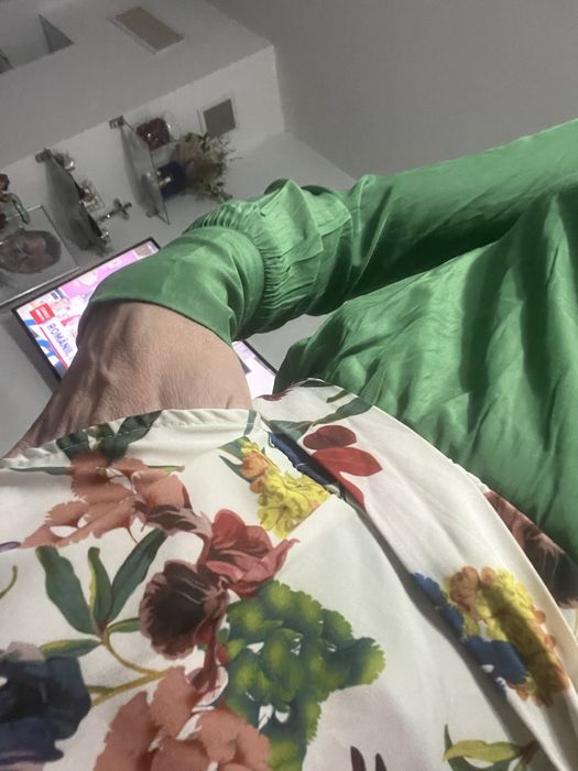 Set compleu foarte frumos