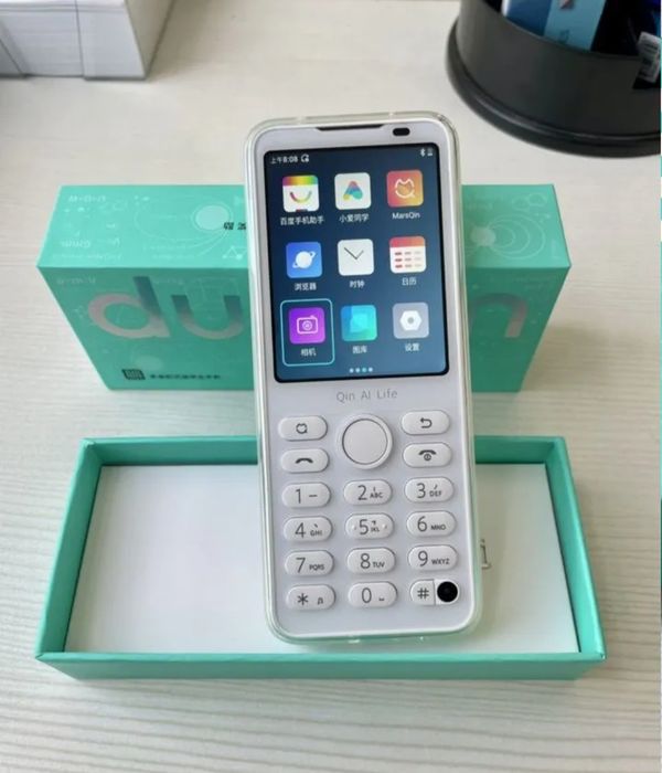 Qin f21 pro 4/64 GB Play Market