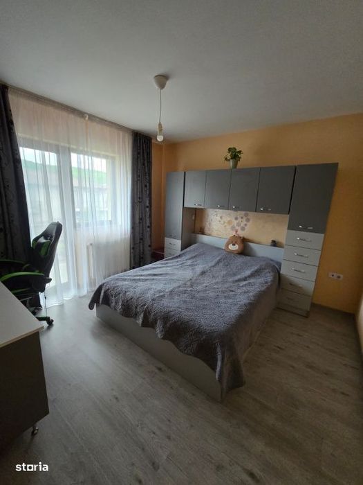 Duplex 4 camere, la cheie, Floresti, zona Sesul de Sus