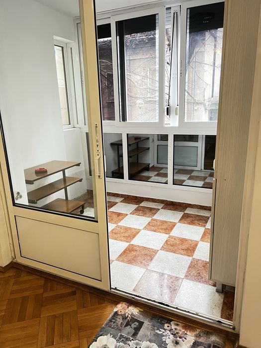Дава се под наем Тристаен апартамент в Пловдив, Център - 77 кв.м за 800 € - Снимка #13