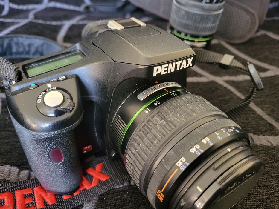 Продавам Pentax k200 + обектив