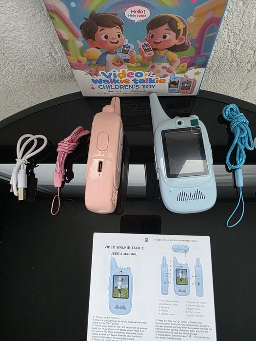Set Walkie-Talkie cu ecran.