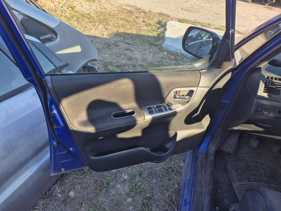 Тойота Корола Версо 2.0,16V,90,к.с, дизел на части.Toyota Korola.